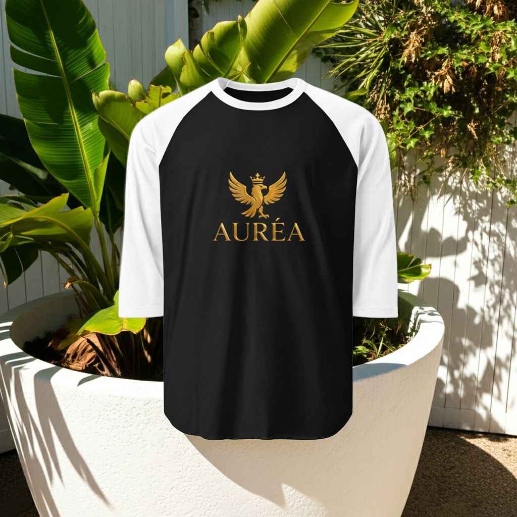3/4 sleeve raglan shirt